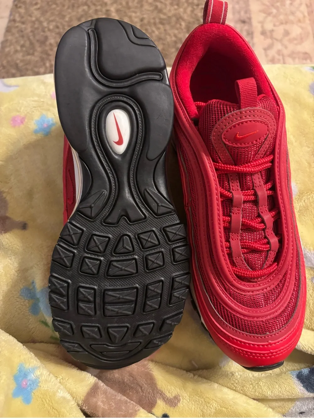 Nike Air Max 97 in Red and White